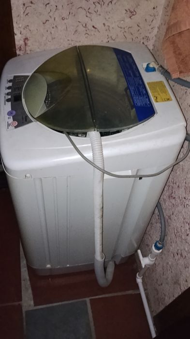 Продам стиральную машинку б.у