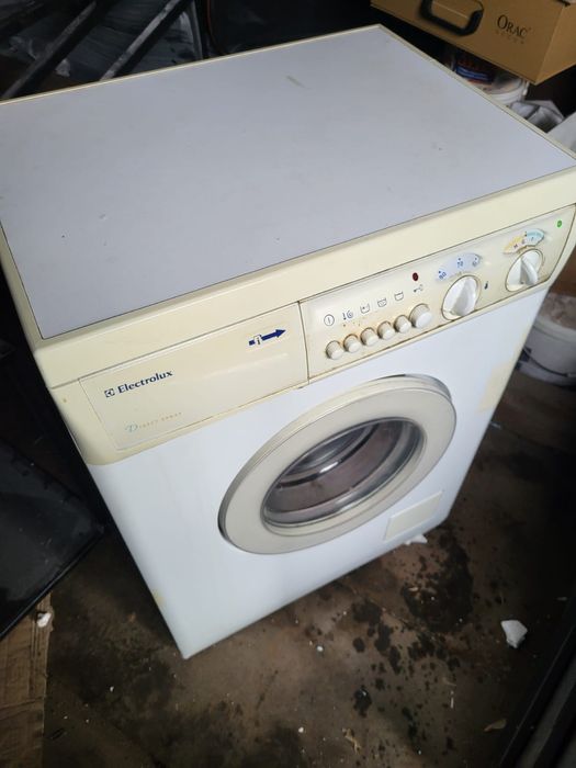 Стиральная машина Electrolux
