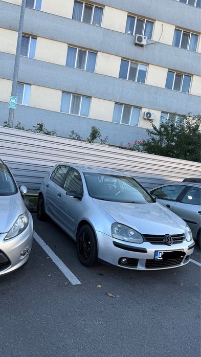 Vand golf 5 1.4 benzina