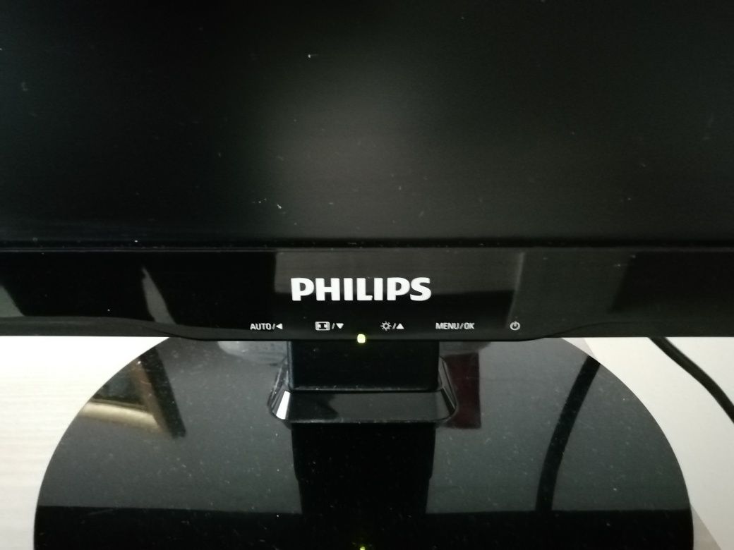 Monitor Philips 192E 18.5 inch - 110 ron