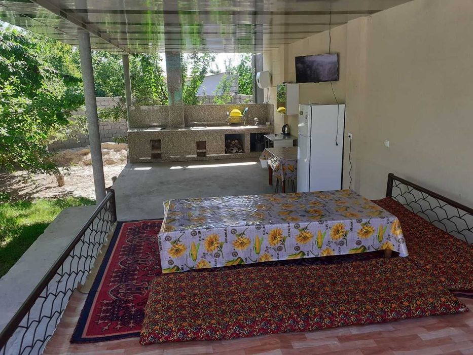 Продаётся дача в Чарваке