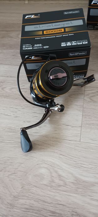 Mulineta FL Strategist Feeder 6000 model nou 2022