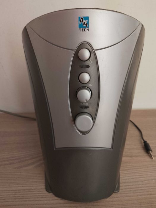 Колона мулти-суб за компютър, работи.