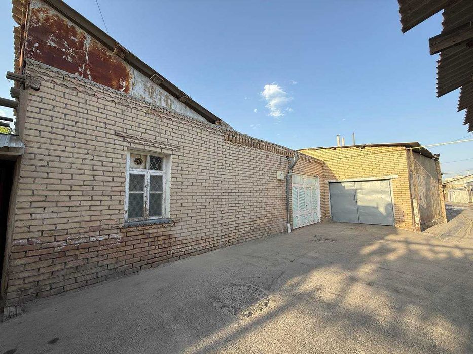 TAYYOR 3.5 SOTIQLI hovli sotiladi