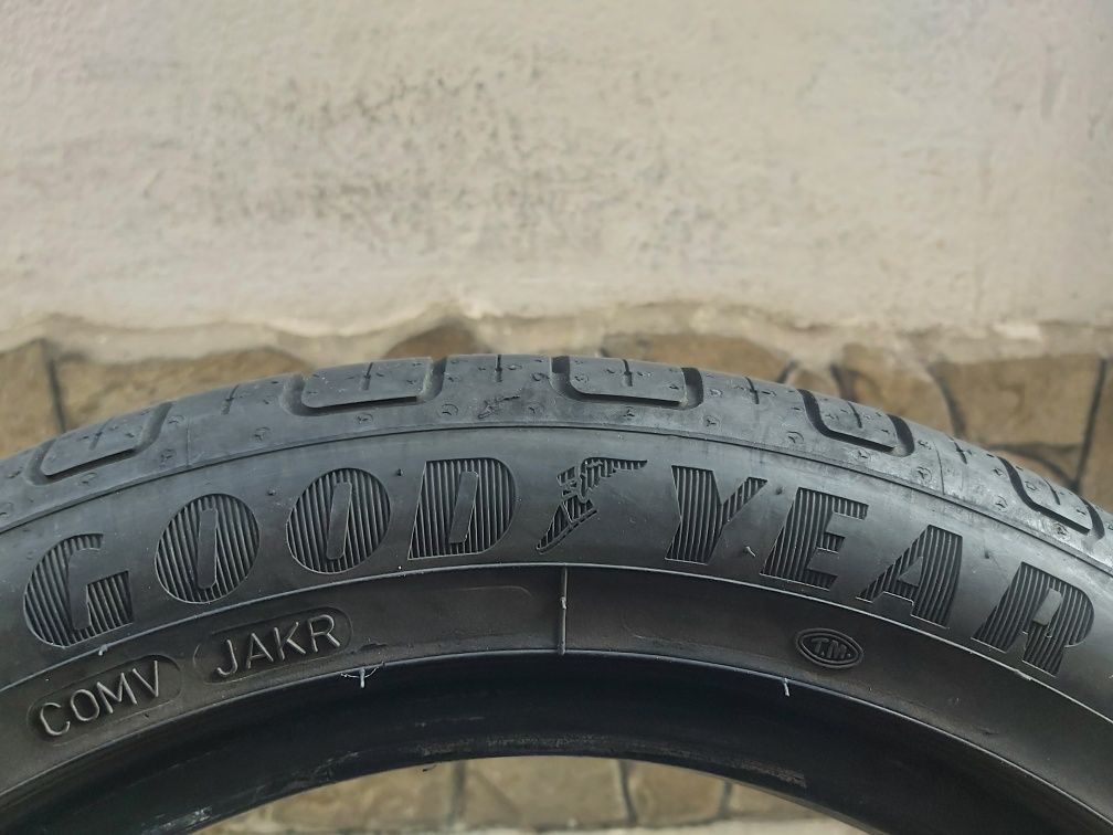 Автомобилни гуми 195 50 15 Goodyear