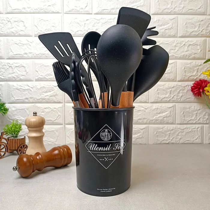 Продам кухонный Kitchen R.S.N.