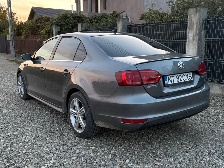 Volkswagen Jetta Hybrid