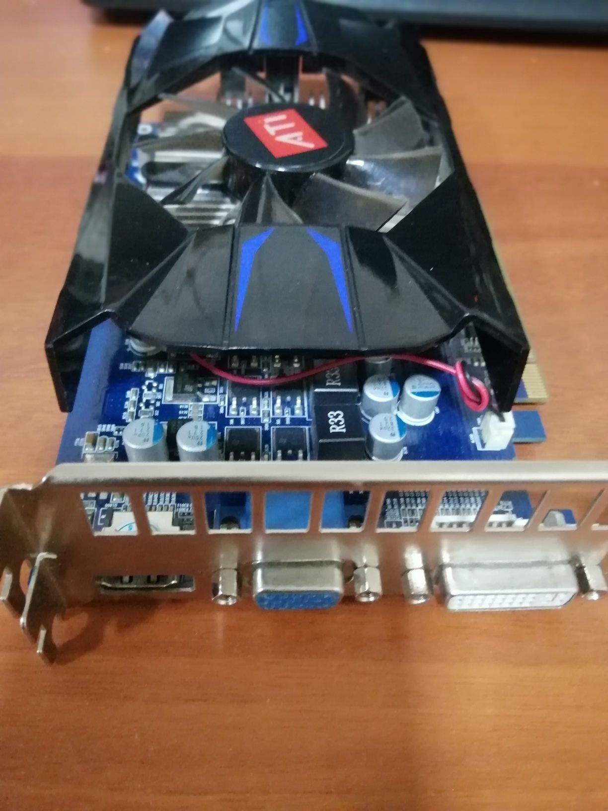 ATI R7 350 /2 GB/DDR5.