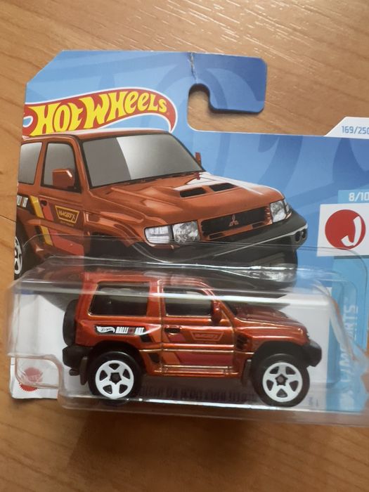 Hot Wheels Mitsubishi Pajero Evolution