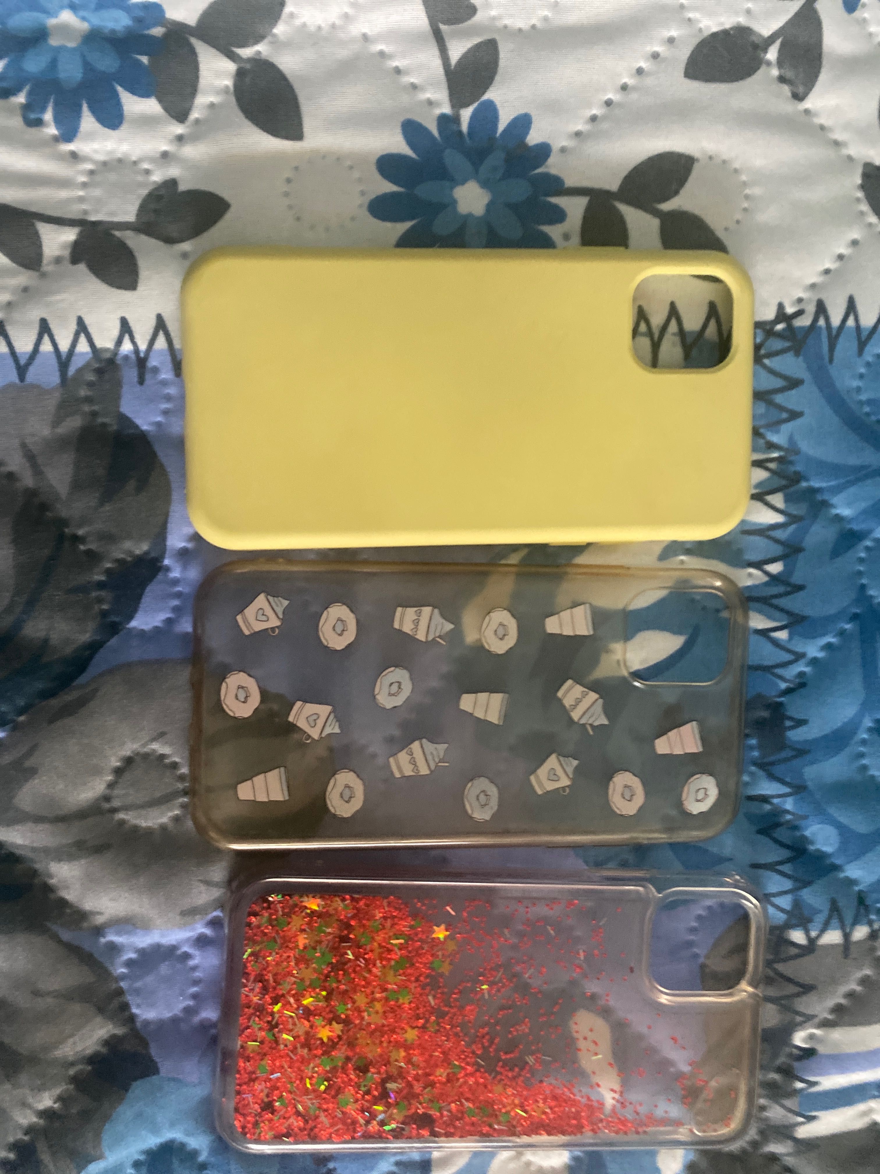 Кейсове за iPhone 11