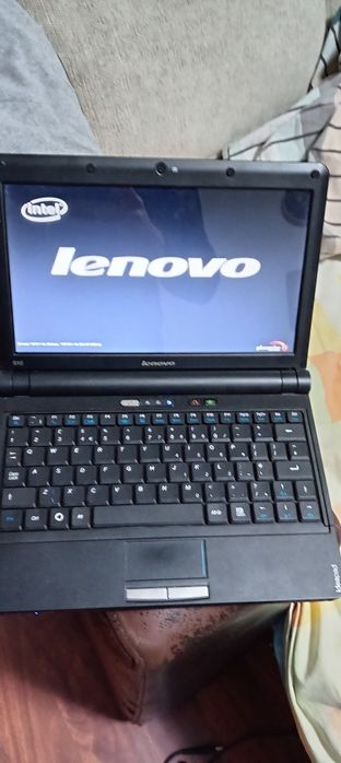 Vând  leptop Lenovo s10