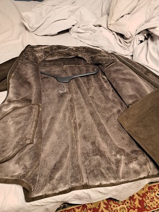 Vand cojoc XL impecabil foarte putin purtat