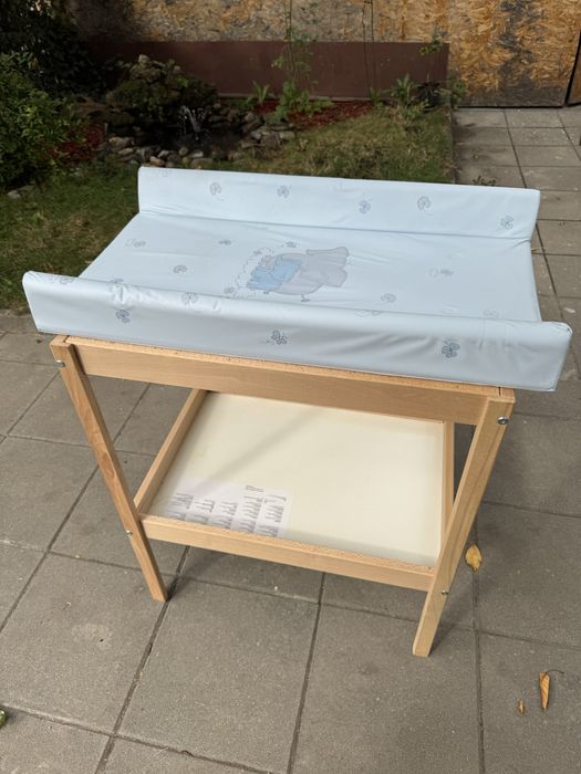 Повивалник Икеа като нов