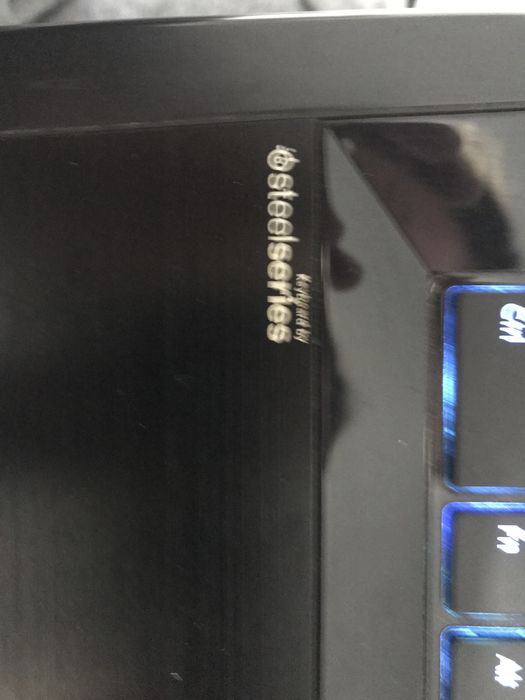 Лаптоп msi gt 70, проблема с панта