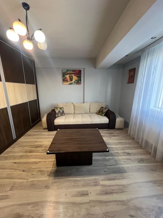 Inchiriez apartament 2 camere Voluntari