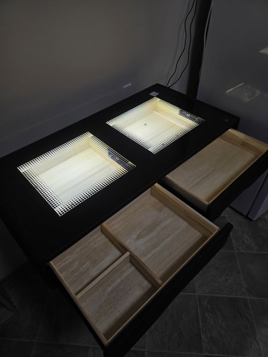 Дамска тоалетка за гримиране