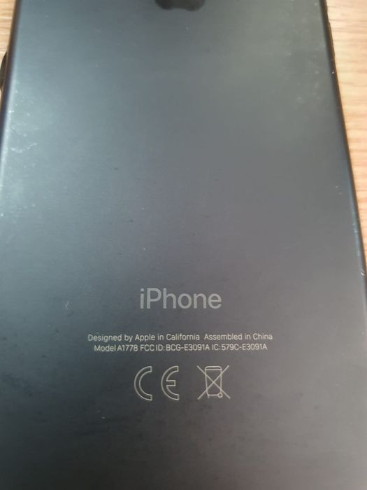 Iphone 7 model A1778 pentru piese dispaly touch cu probleme