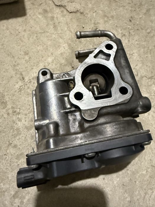 Егер клапан  от Тойота