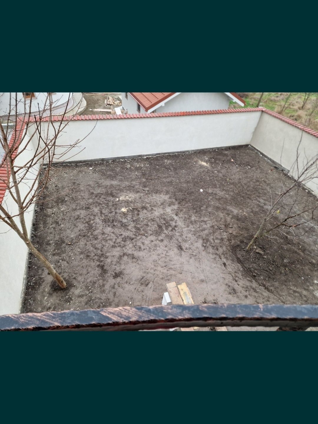P+1+m toate utilitățile 350 mp teren
