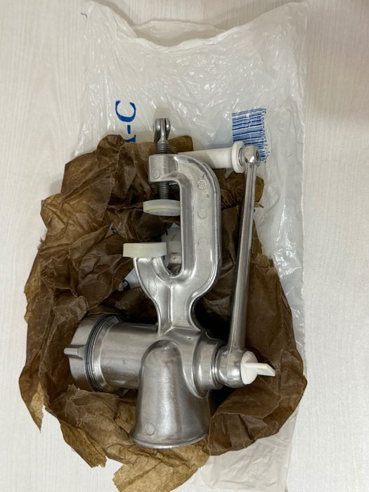 Мясорубка ручная