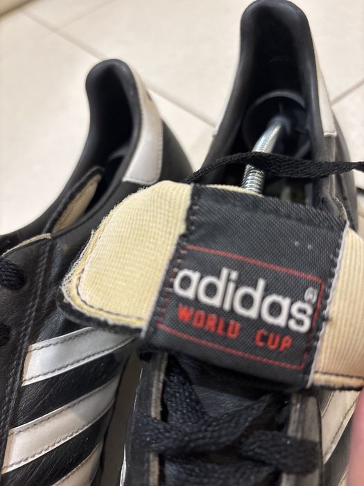 Ghete fotbal Adidas WORLD CUP