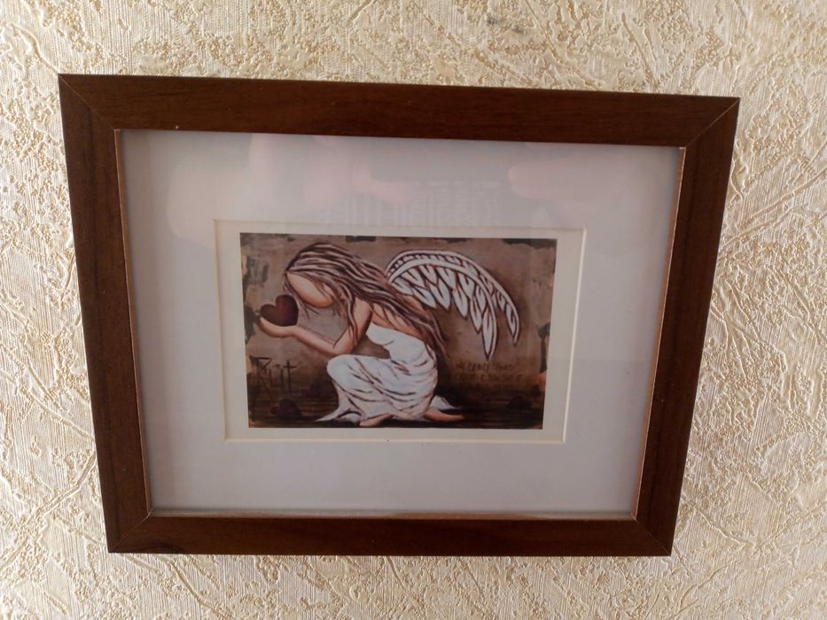 Картина "Ангел с сердцем"  в рамке 19х24см. Цена 80 тыс.