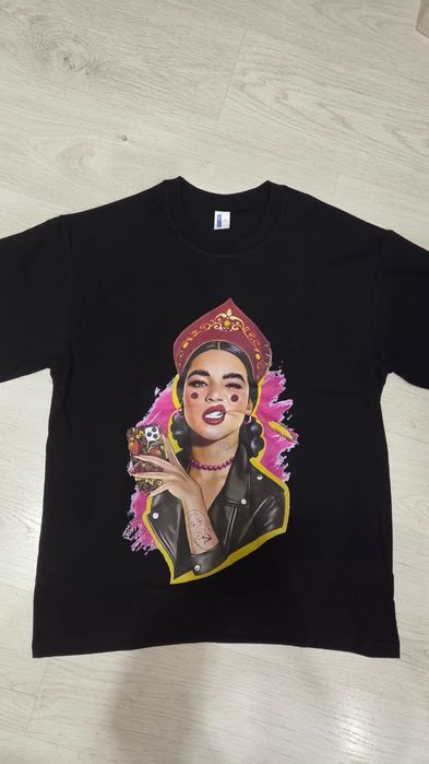 Футболка.  новая