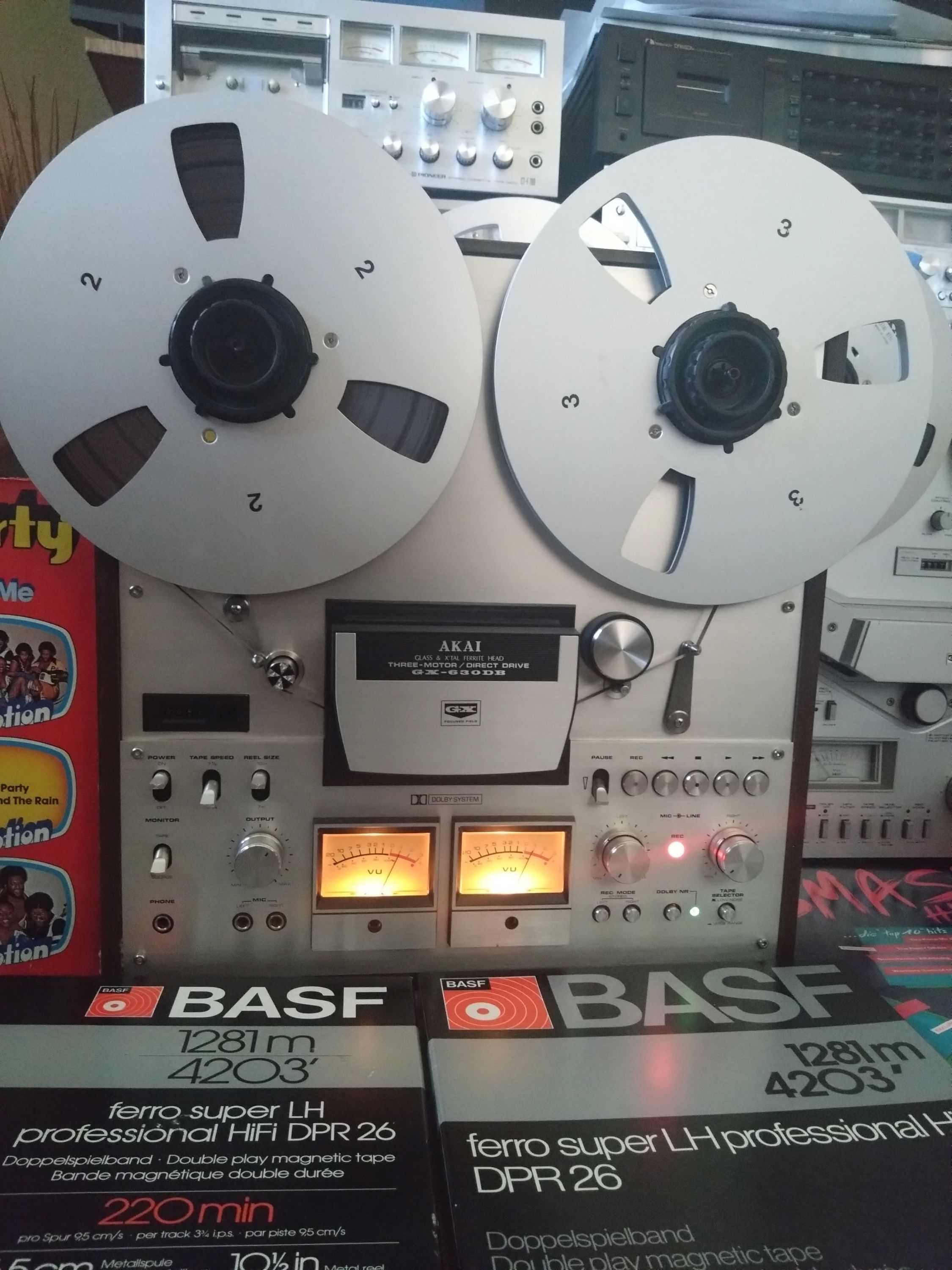 Magnetofon Akai GX-630DB Three-Motor/Direct Drive cu Role si Adaptoare