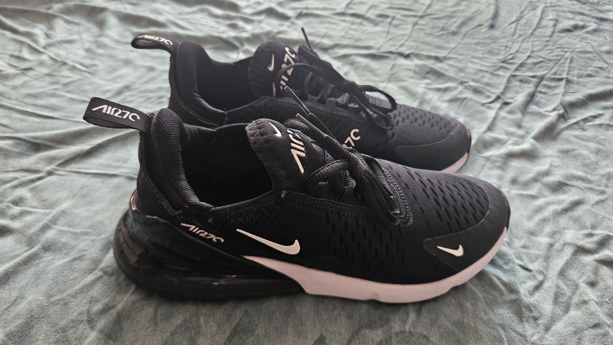 Nike airmax 270 42 номер