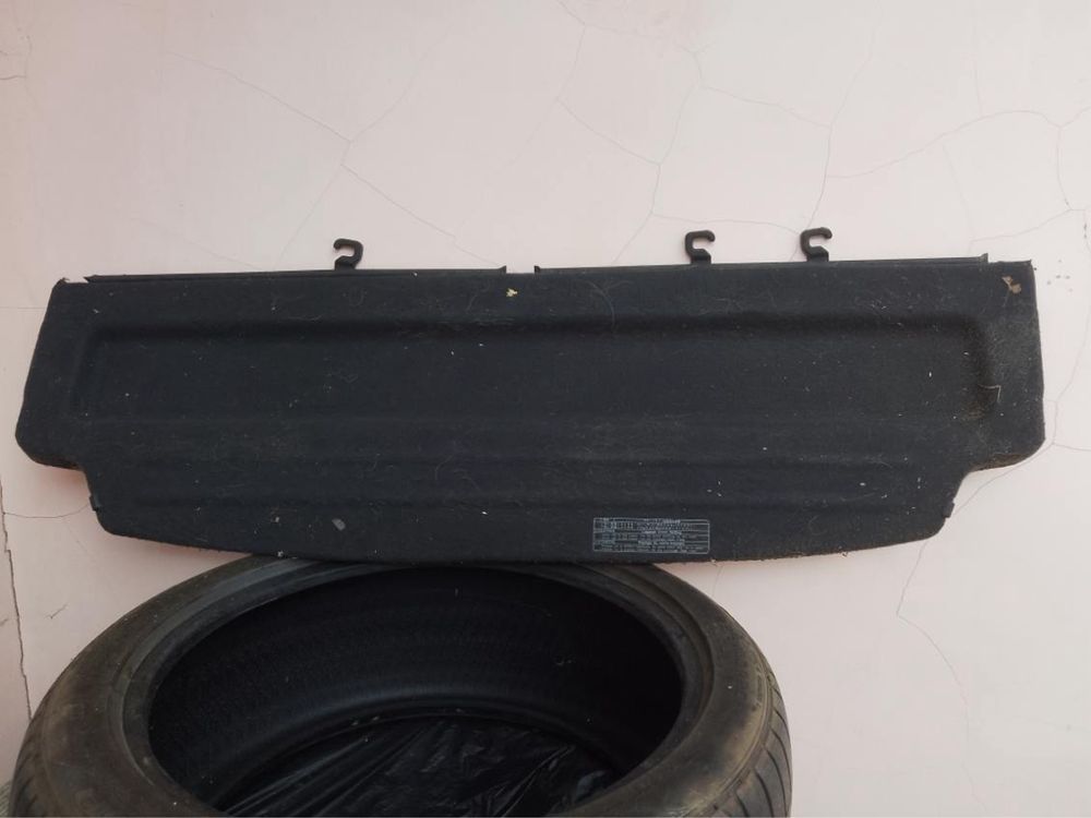 Кора за багажник Toyota raf 4 /2003  година