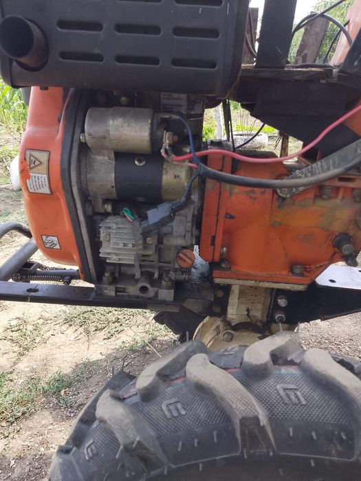 Vând motocultor ruris diesel an 2020.  10 cai