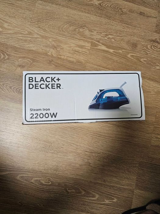 Fier de călcat cu abur Black+Decker