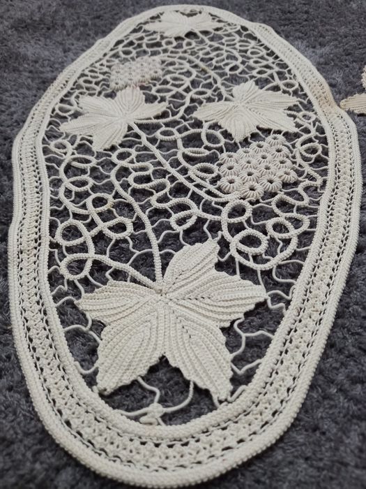 Mileu Decorațiune  ( Lucrat Manual )  !!!
