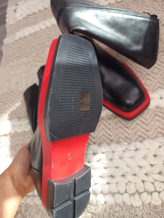 Зимни дамски ботуши