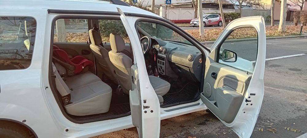 Dacia logan mcv 1.5 dci 7 locuri