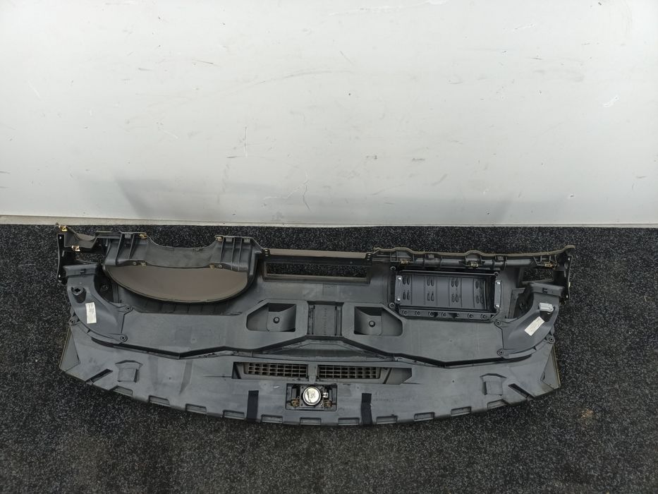Dezmembrez Plansa bord de pe Audi A4 B6 2001-2005