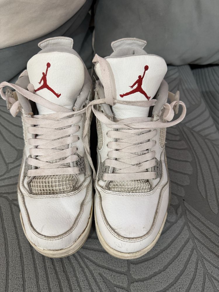 Nike Jordan 4 маратонки 42,5 номер