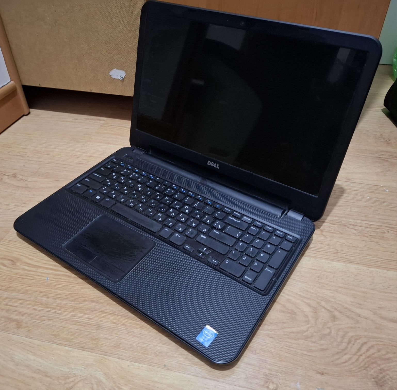 Ноутбук "Dell" продаётся