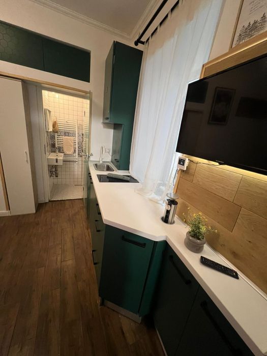 Vand garsoniera in centrul vechi Brasov