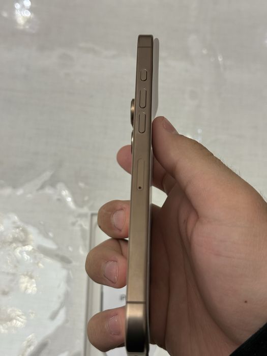 Iphone 16 Pro Max, 256gb, dual sim, ideal, 98%, region ZA/A