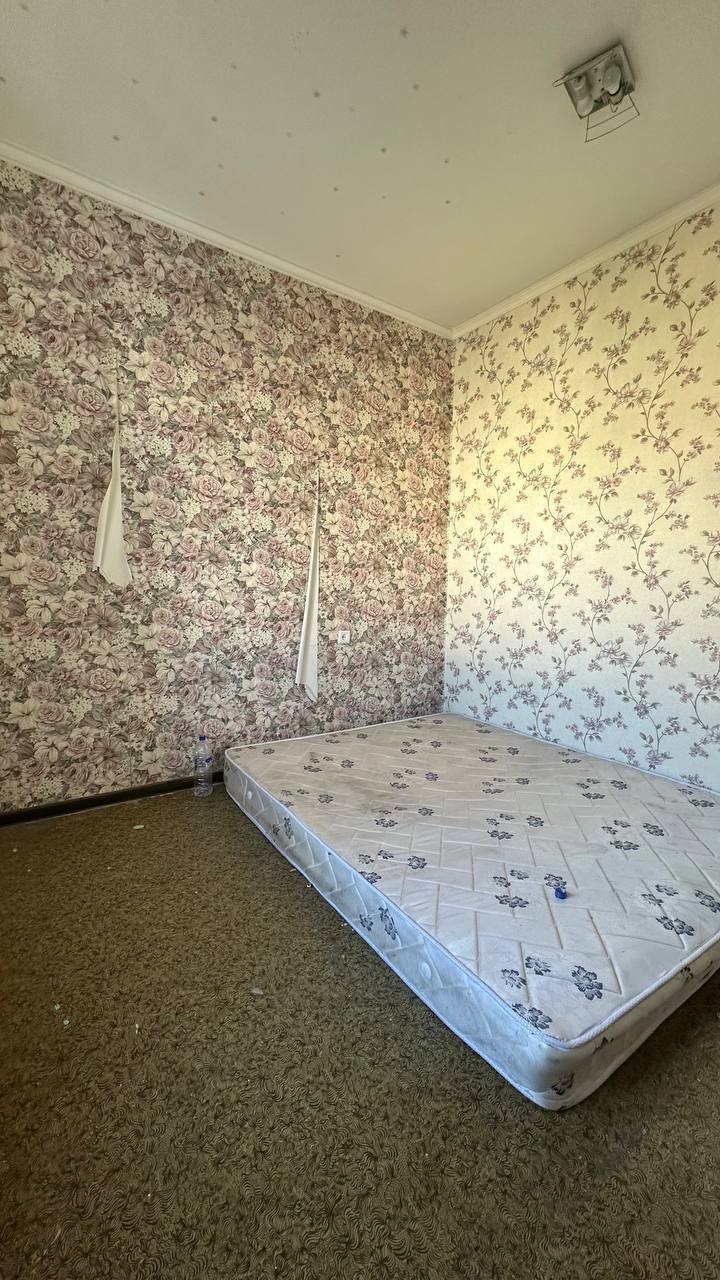Продажа квартиры 

Яккасарайский район Массив кушбеги  2/5/5.   Балкон