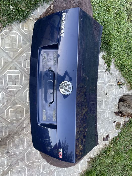 Capota / portbagaj WW Passat B5 Sedan anii 2000-2005.