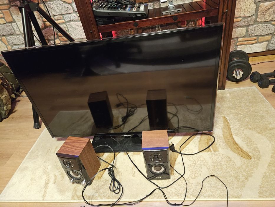 Boxe Genius + televizor