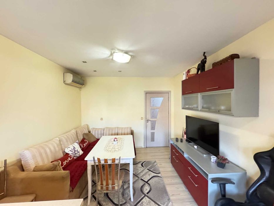 Продава се Тристаен апартамент в Велико Търново, Център - 75 кв.м за 1434 €/кв.м - Снимка #12