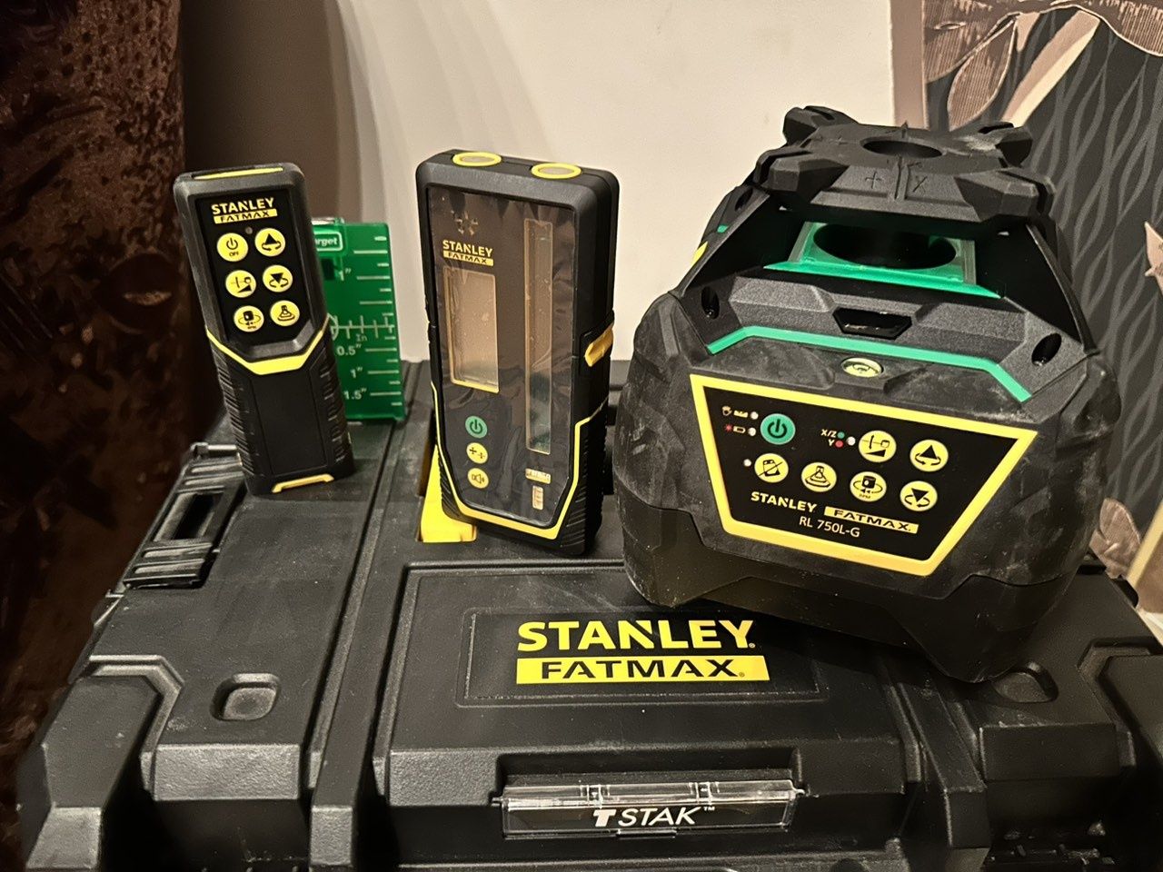 STANLEY RL750 L-G Ротационен лазер