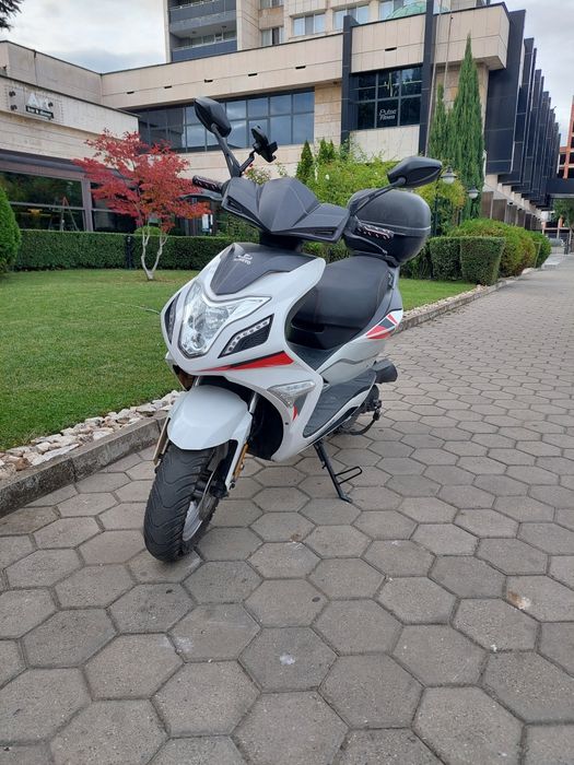 SUNSTO R8 скутер