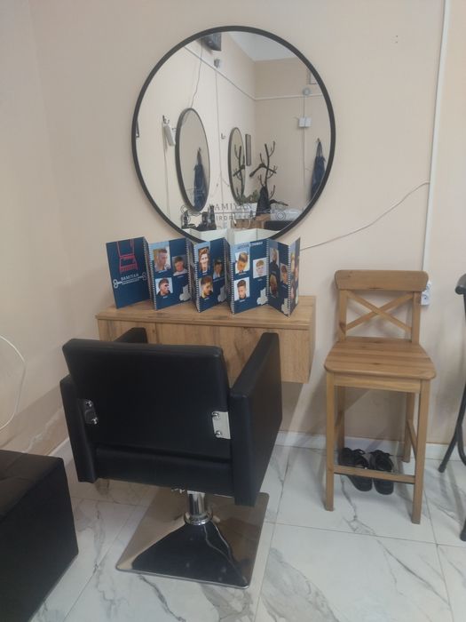 Сдам в аренду кресло в салоне красоты