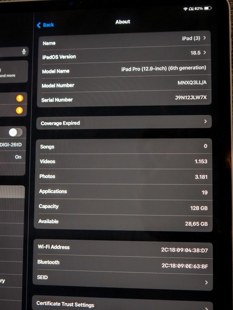 Vand iPad Pro 12,9"(6th generation 128 GB. Folosit 10 luni.