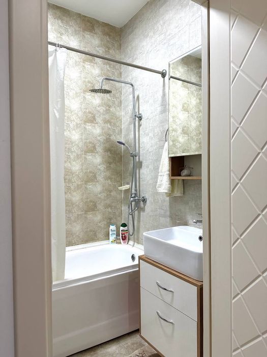 Срочно продается 4 х комнатная квартира ЖК Ассолом Сохил