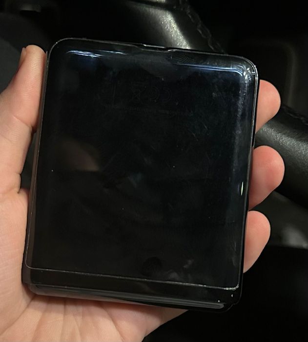 Samsung galaxi z flip